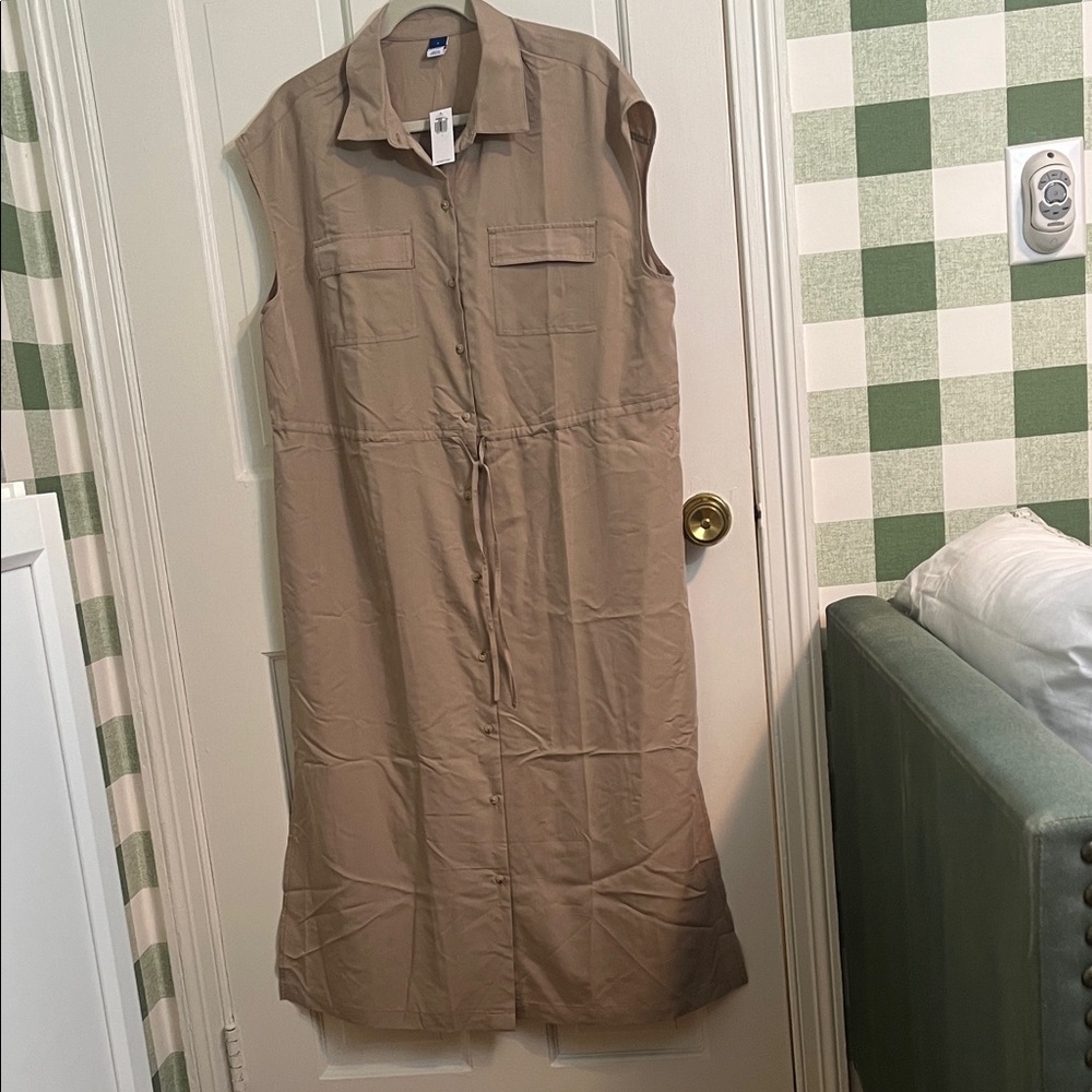 NWT Old Navy Tan Midi Shirtdress Size L
